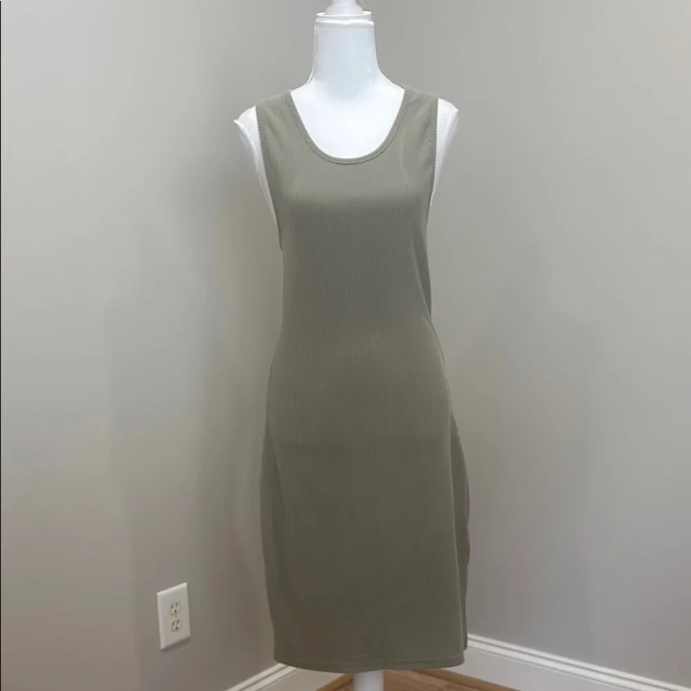 Pink Lily Sage Green Sheath Midi Sleeveless Dress with Scoop Neck